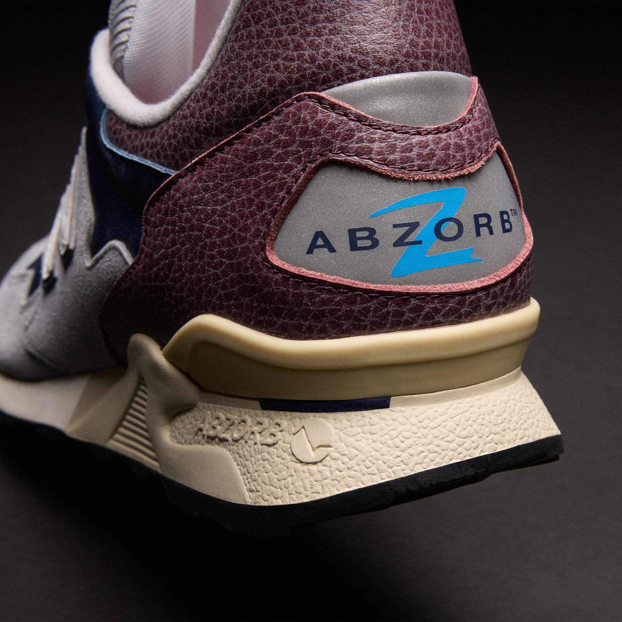 2010 - New Balance